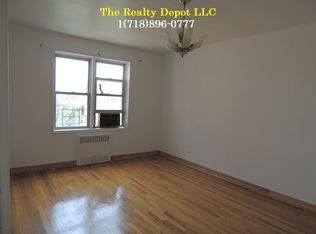 4636 Colden St #4H, Flushing, NY 11355