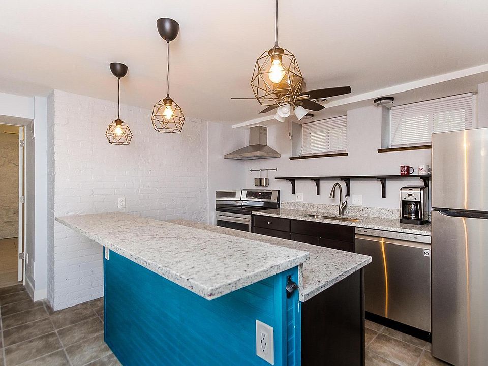 Kitchen and bar area.