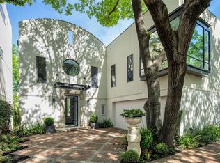 2837 Park Bridge Ct, Dallas, TX 75219