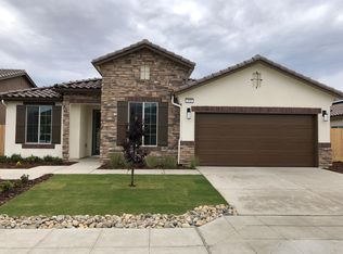 355 N McArthur Ave, Fresno, CA 93727