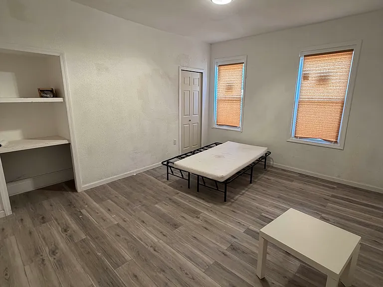 3209 Juliet St #2 — Photo 7