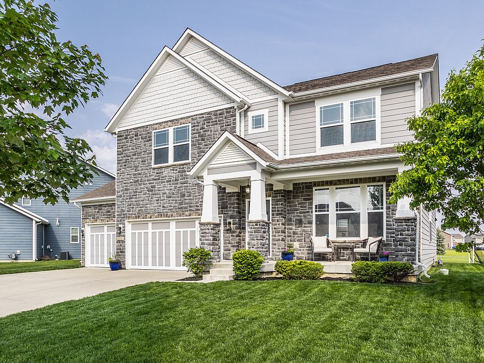 1st image of 16712 Cavallina Ln