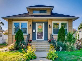 9736 S Cook Ave, Oak Lawn, IL 60453