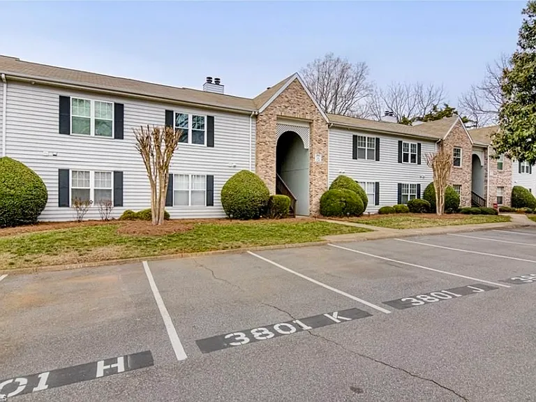 3801 Old Rosebud Ct #K — Photo 7