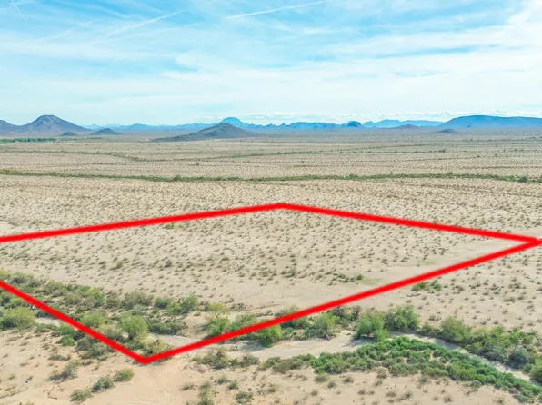 12015 S Carver Rd 19 Road #19, Tonopah, AZ 85354