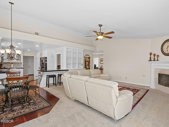 5th image of 4817 Claybrook Ct