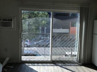 440 S Oxford Ave #B22, Los Angeles, CA 90020