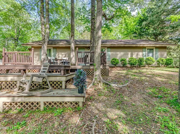 176 Zelma Ln, Florence, MS 39073