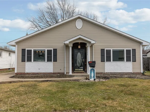 1793 Eldon Dr, Wickliffe, OH 44092