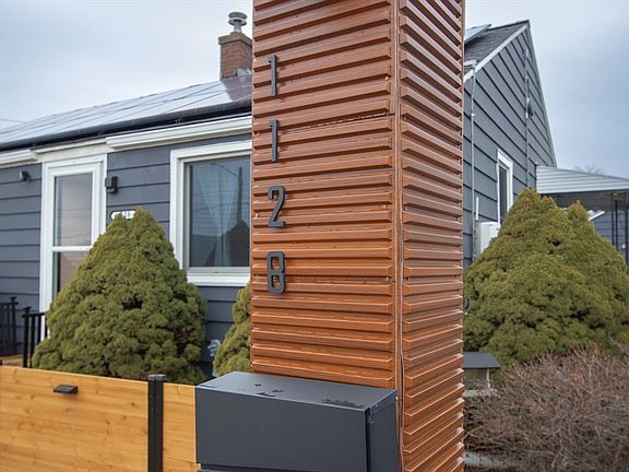 3rd image of 1128 Page Blvd