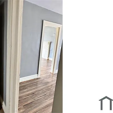 102 E Cornell St — Photo 15