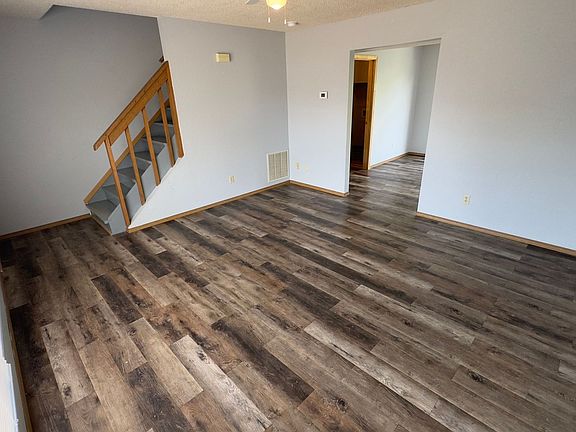 3rd image of 4187 Sunset Dr APT 2