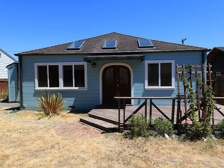 1744 County Ln — Photo 12