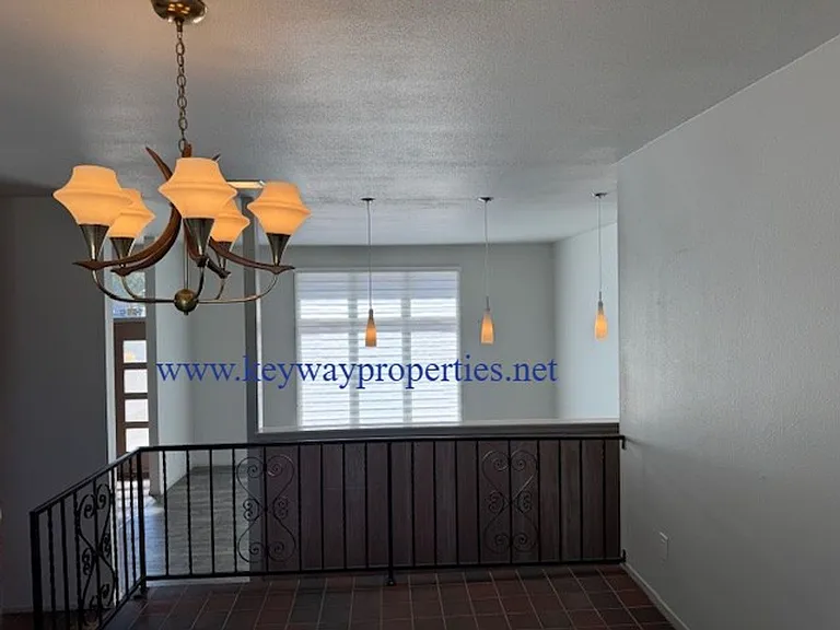 3705 Chapala Dr NE — Photo 6
