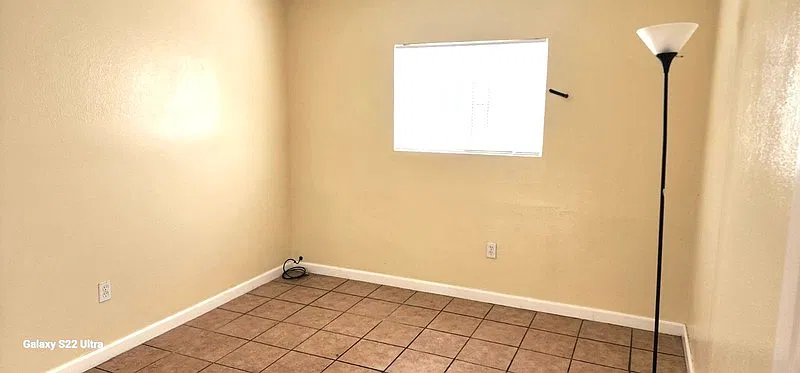 2 bed, 1.0 bath, 799 sqft, $850 — Photo 2