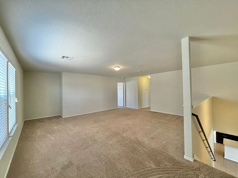304 W Orion Dr — Photo 28