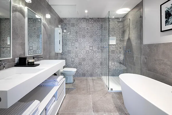 Sold by Compass | media 19