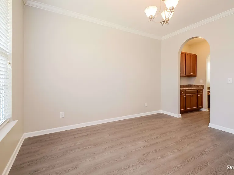 5894 Ridgeline Dr — Photo 7