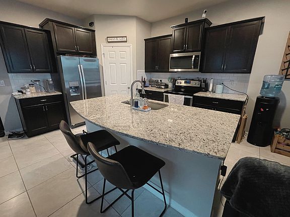 3rd image of 9148 Hillcroft Dr
