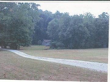 2nd image of 2247 N Grandma Barnes Rd