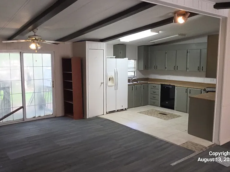 4700 SW 56th Ter — Photo 1