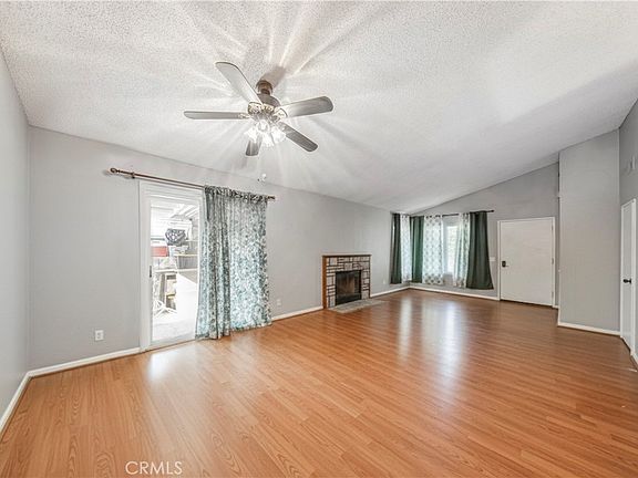 3rd image of 4903 Bandera St