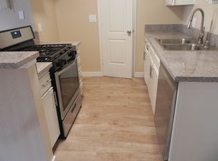 8602 Chapman Ave #2B-2BA-850SQFT, Garden Grove, CA 92841