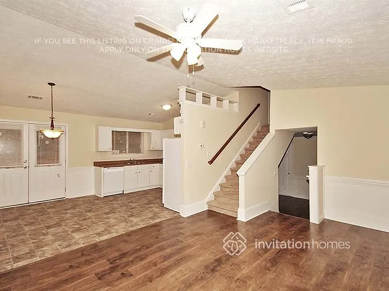 5155 Sugar Crest Dr — Photo 2
