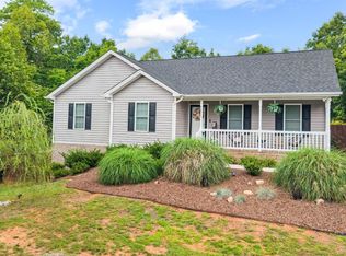 67 Valleyview Dr, Madison Heights, VA 24572