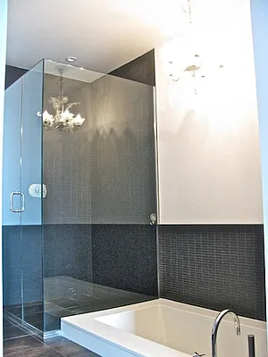 Rented by Vertex Realty Group LLC | media 36