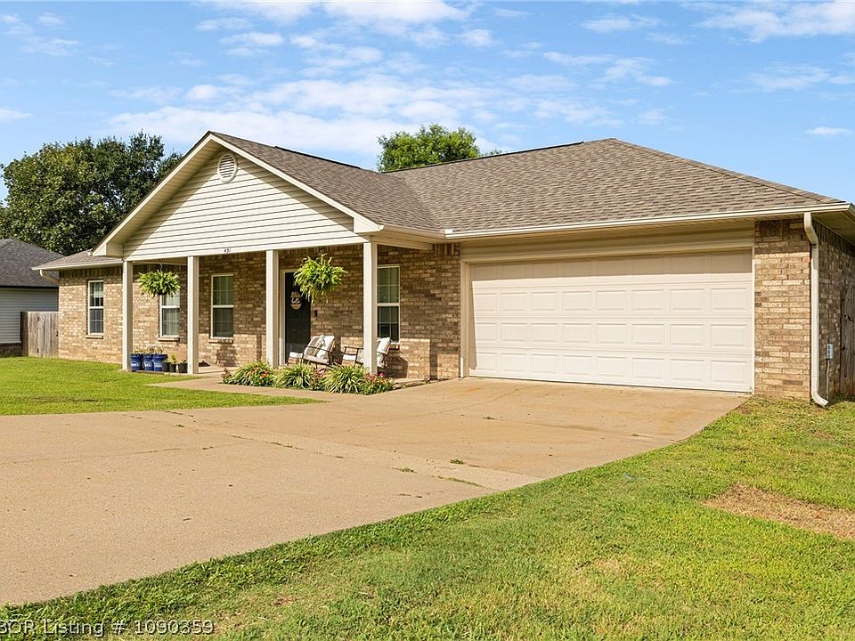 1st image of 431 Ray Ln