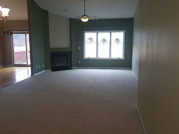 2nd image of 643 Trent Ln