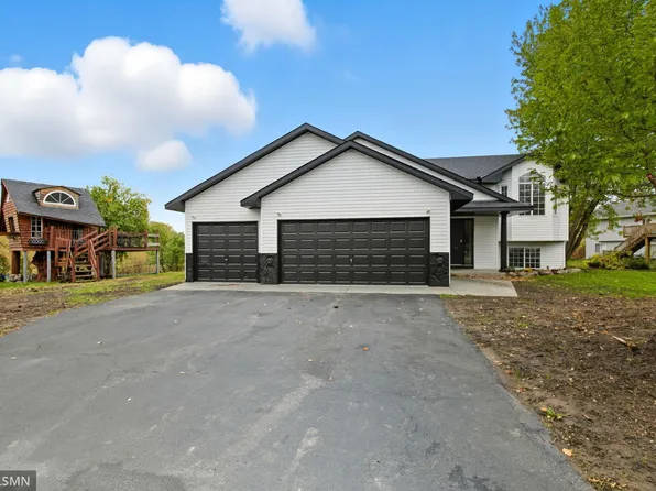 2302 Maple Ln, Buffalo, MN 55313