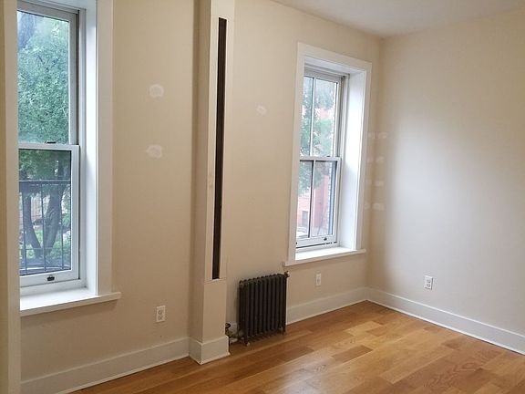 3rd image of 30 Hicks St #6A