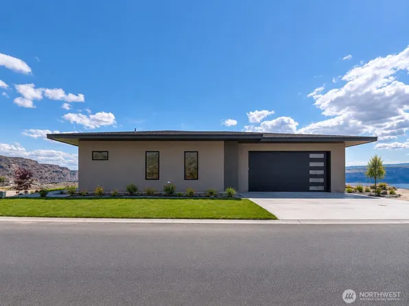9604 Ridgeview Drive NW, Quincy, WA 98848
