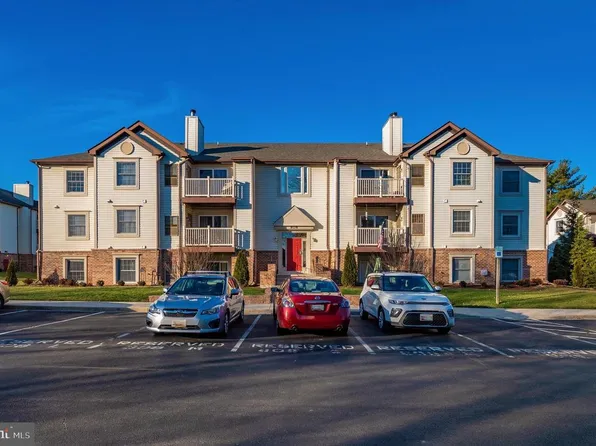808 Stratford Way APT B, Frederick, MD 21701
