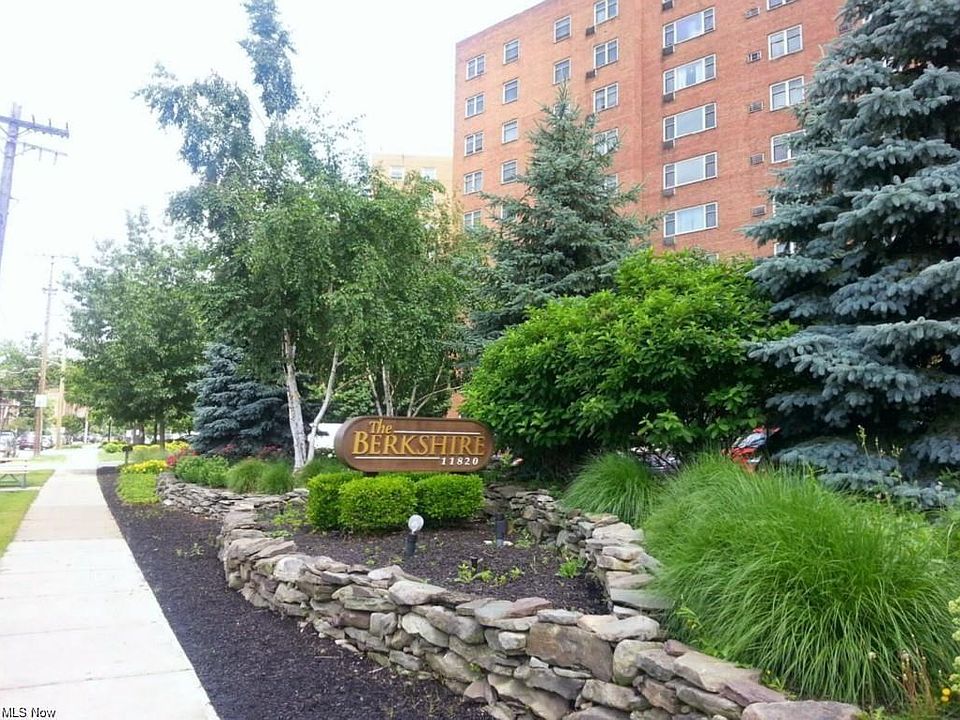 1st image of 11820 Edgewater Dr APT 417