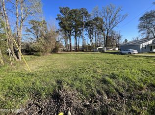 405 E Grantham Rd, New Bern, NC 28560