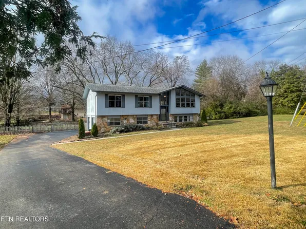 8616 Lanier Ln, Knoxville, TN 37923