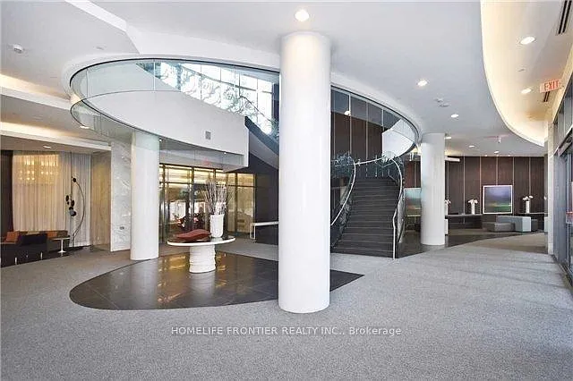 5168 Yonge St #Penthouse 203 — Photo 15