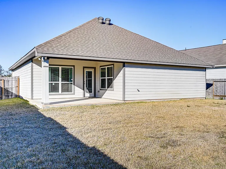 204 Shoreview Dr — Photo 47