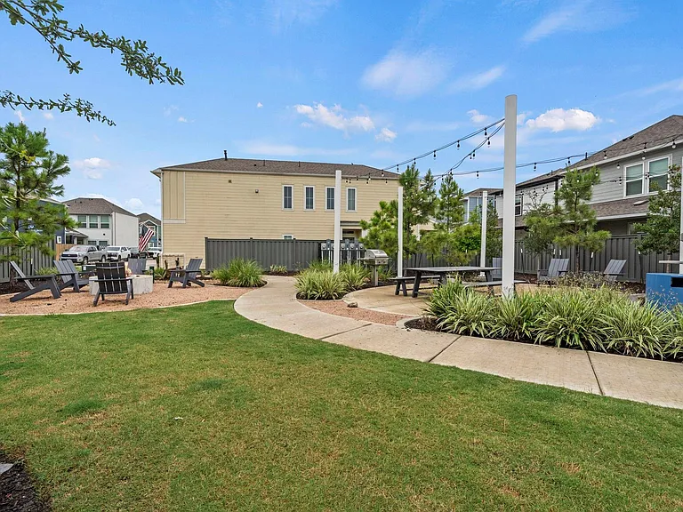 602 Sandy Bay Ln — Photo 41