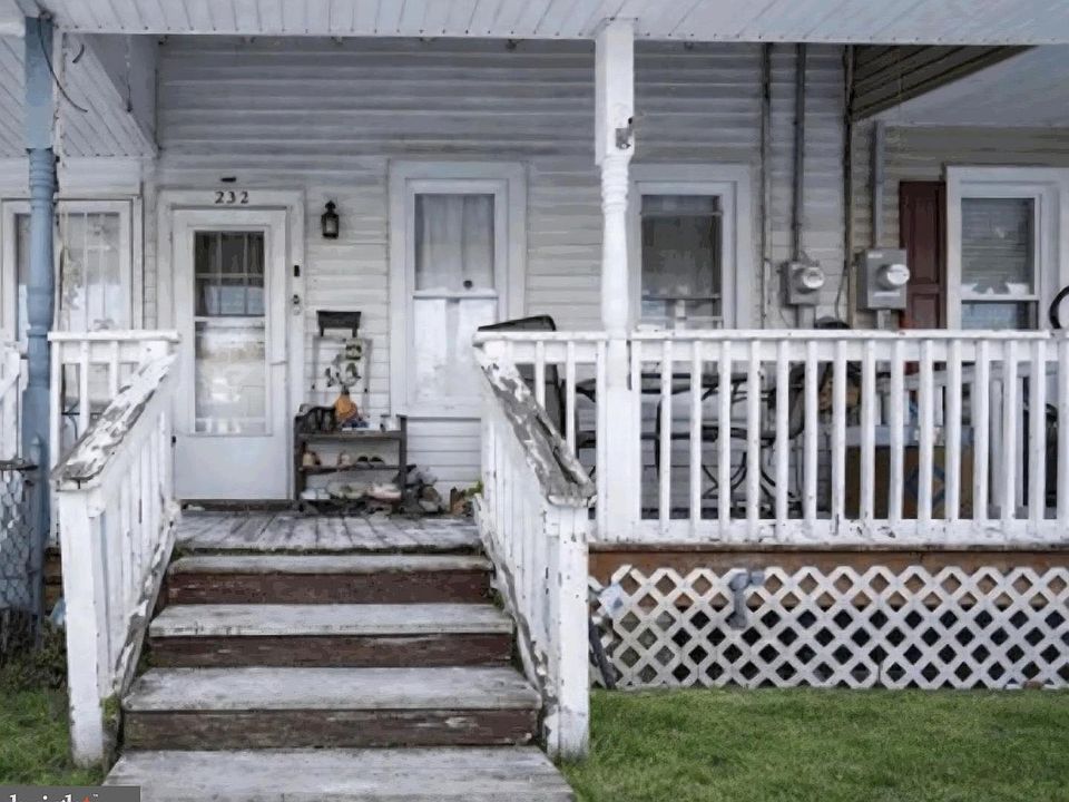 1st image of 232 Cleveland Ave