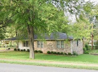 98484 S 4750th Rd, Muldrow, OK 74948