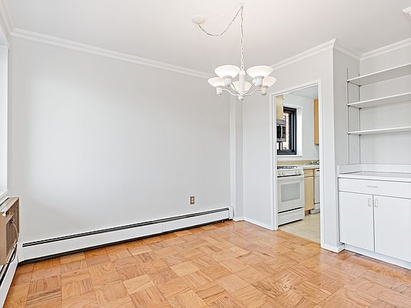 5th image of 100 E Hartsdale Ave APT 6FW