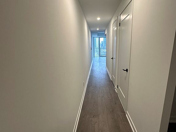 4th image of 5 Defries St #816