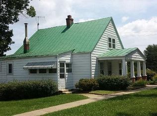 46 Hidden Valley Dr, Martinsville, VA 24112