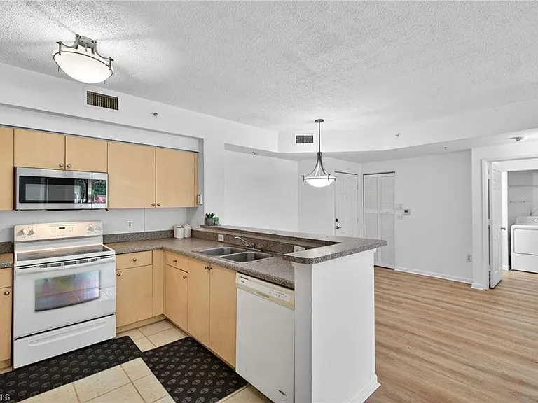 1200 Reserve Way #105 — Photo 9