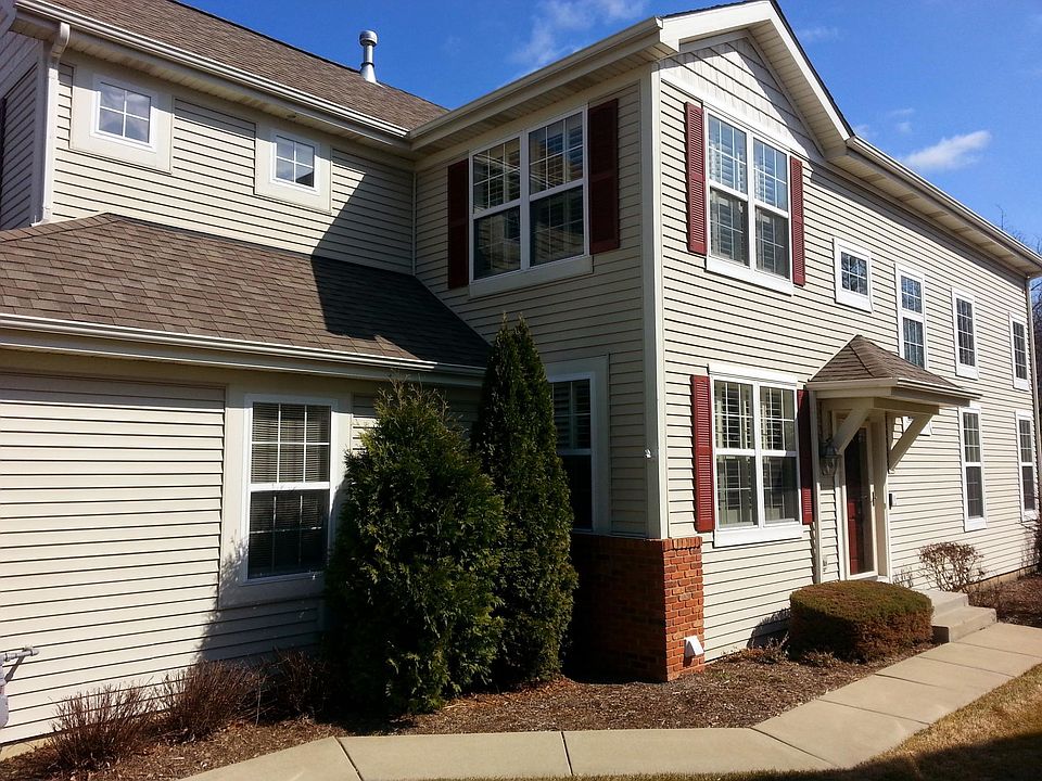 1st image of 130 Remington Dr