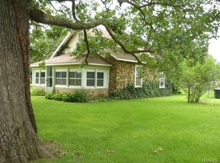 30887 Nodaway Dr, Lebanon, MO 65536